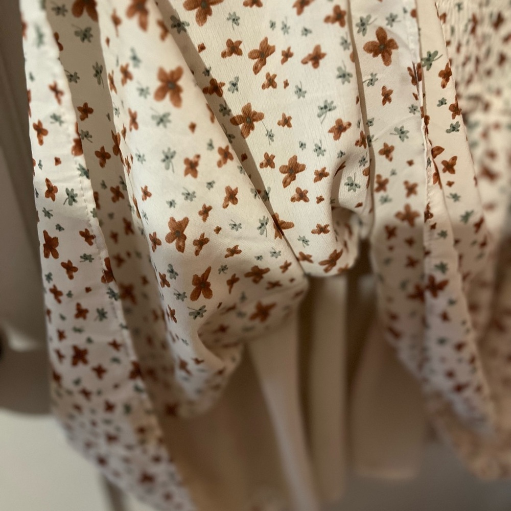 Sabo Skirt dress. - Picture 8 of 9
